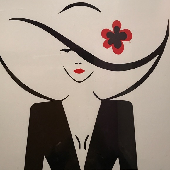 Meet your Posher, Tonya - Picture 1 of 3